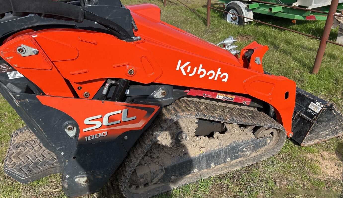 $12,000 – 2024 Kubota SCL1000 Compact Track Loader