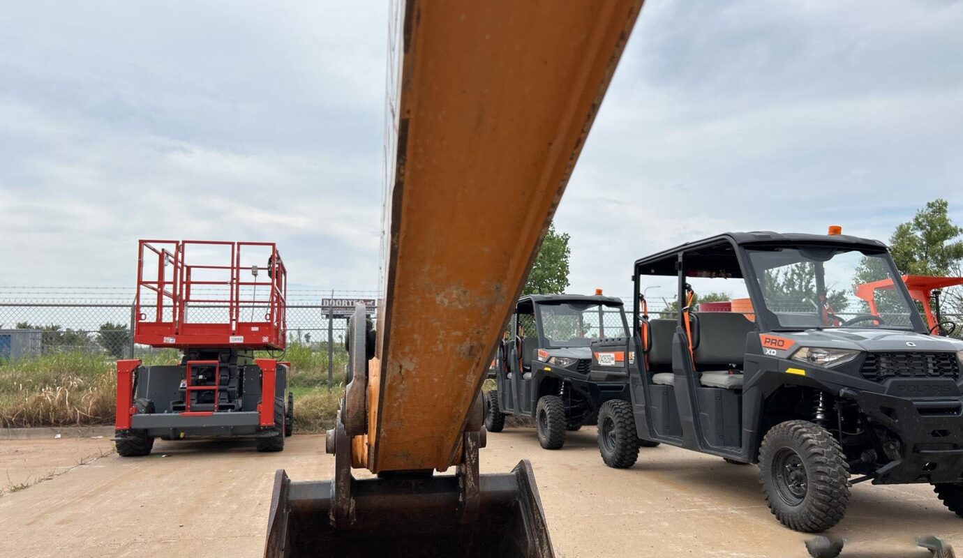 $14,900 – 2019 Case 580N EP 4×4 Backhoe Loader