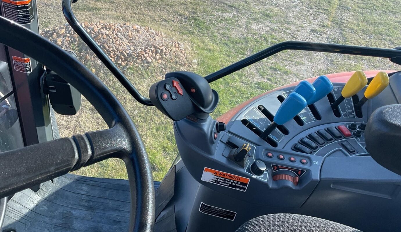 $52,000 – 2021 Kubota M7-132D 4WD Tractor