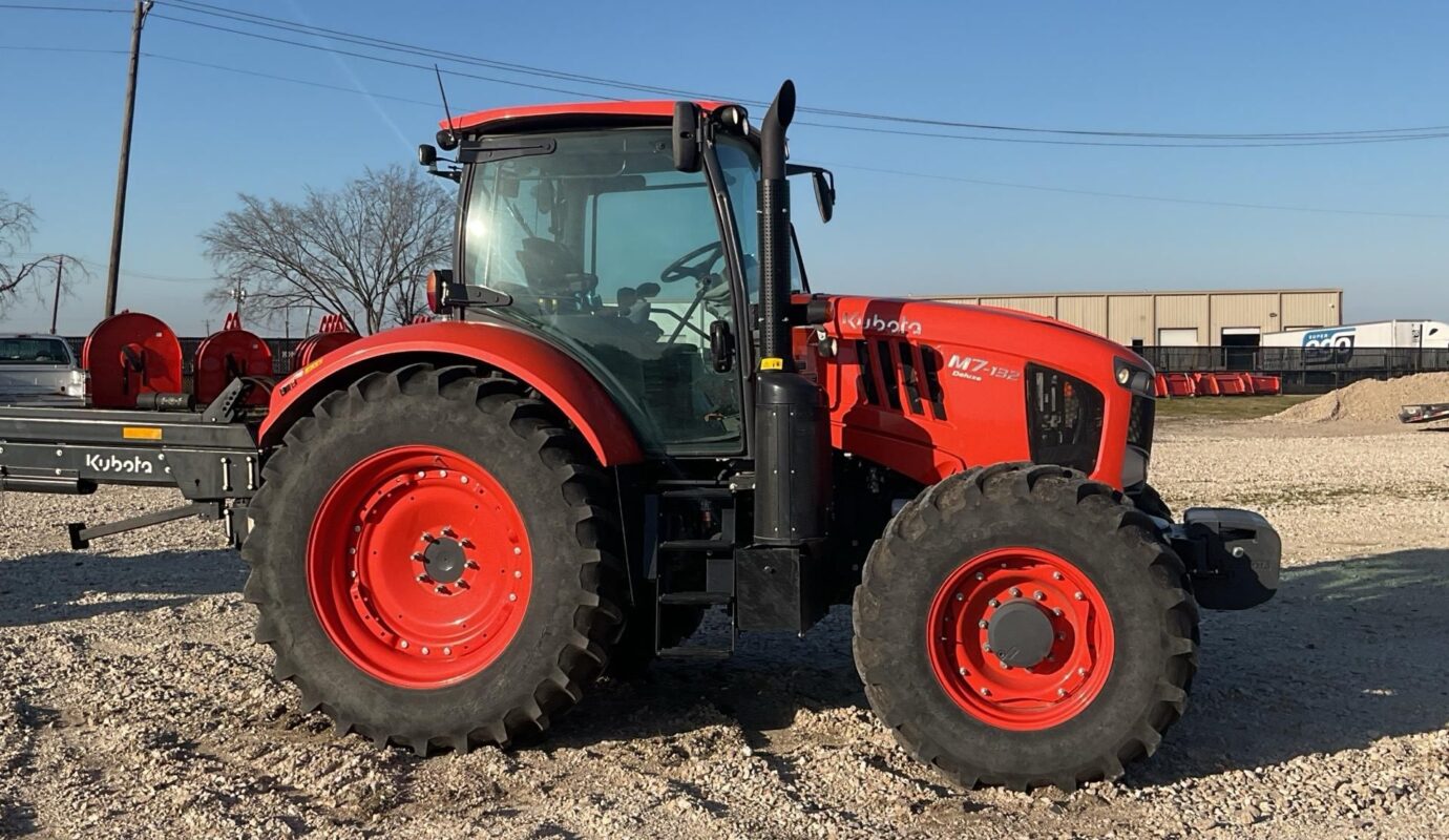 $52,000 – 2021 Kubota M7-132D 4WD Tractor