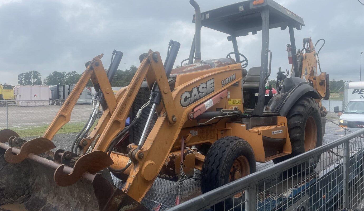 $12,500 – 2014 Case 580N SPEC-1 4×2 Backhoe Loader