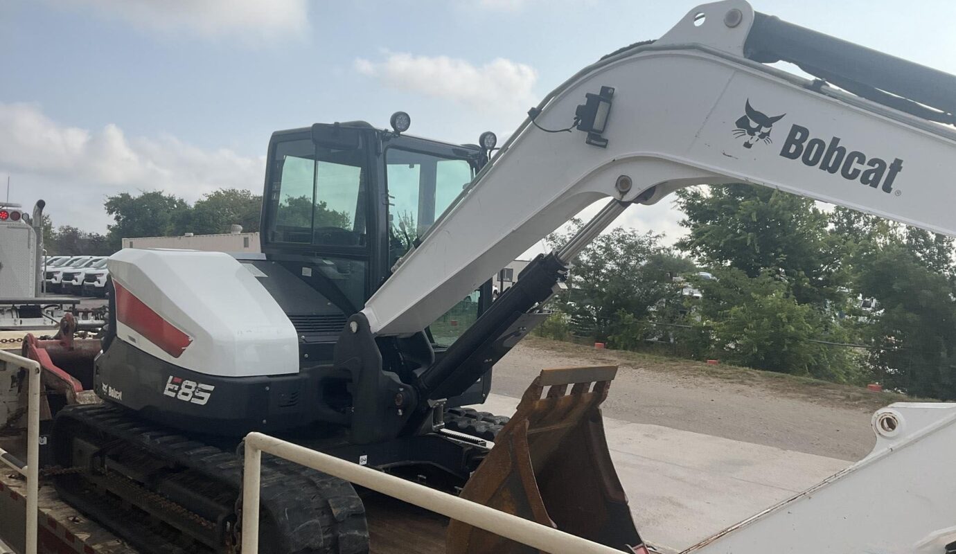 $29,000 – 2021 Bobcat E85 Mini Excavator