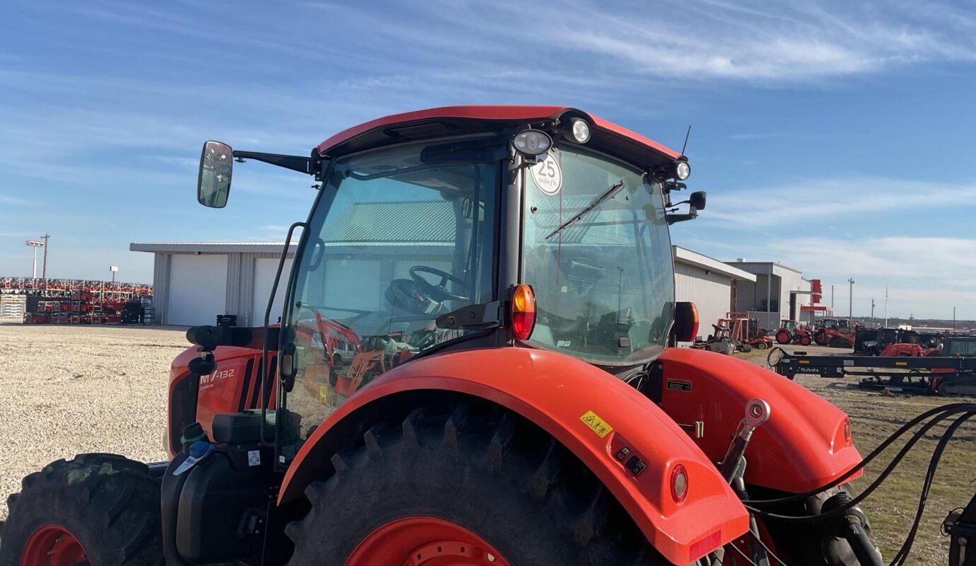 $52,000 – 2021 Kubota M7-132D 4WD Tractor