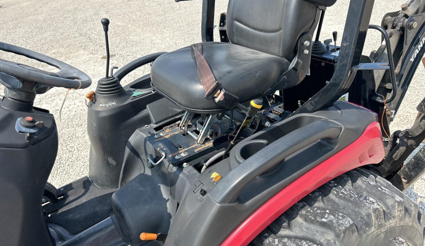 $9,000 – 2017 Yanmar SA24 4WD Utility Tractor