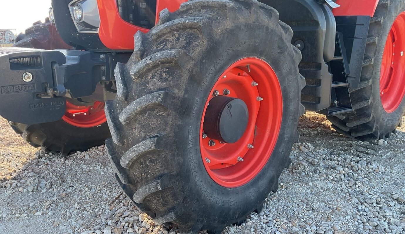 $52,000 – 2021 Kubota M7-132D 4WD Tractor