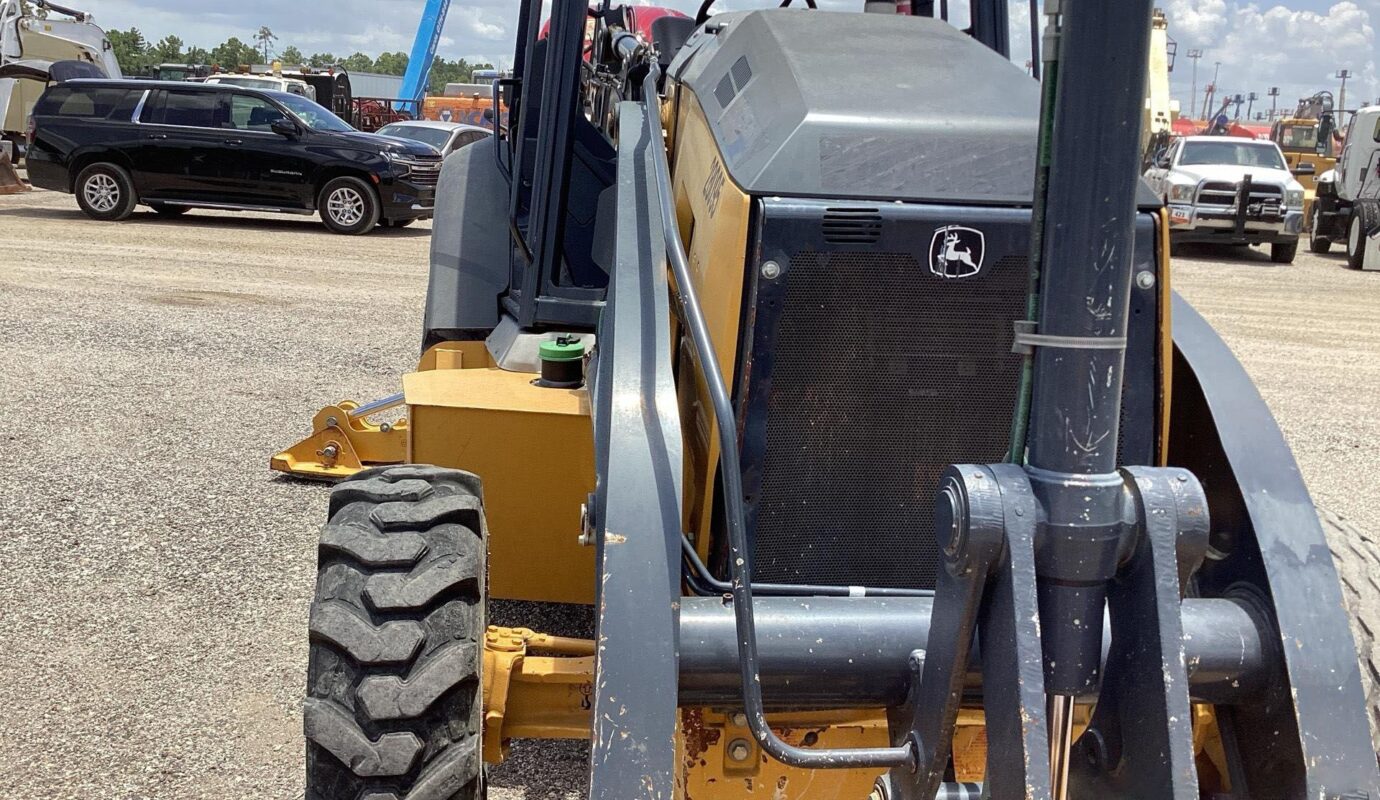 $17,500 – 2020 John Deere 310EL 4×2 Backhoe Loader