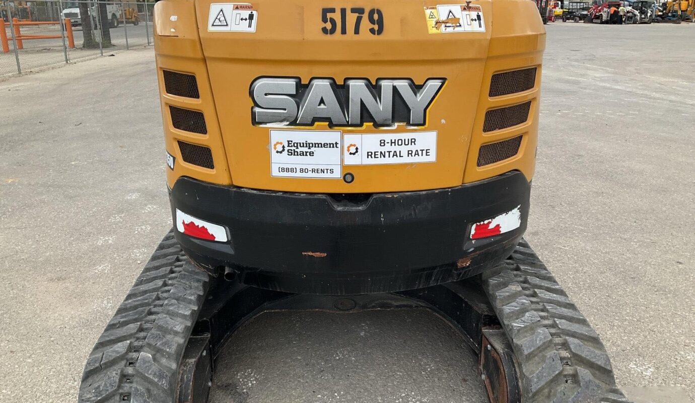 $11,400 – 2017 Sany SY35U Mini Excavator