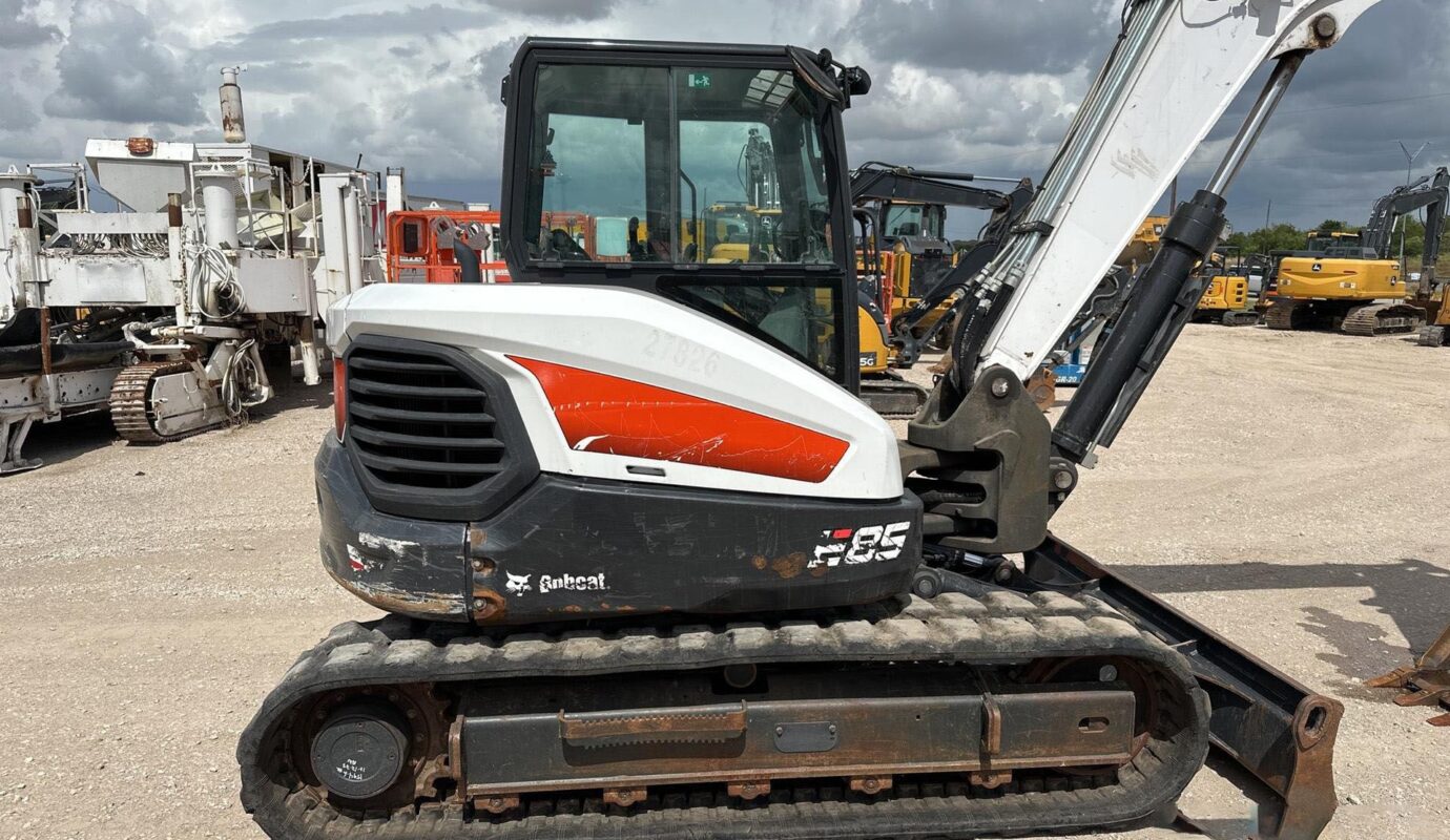 $21,000 – 2020 Bobcat E85 Mini Excavator