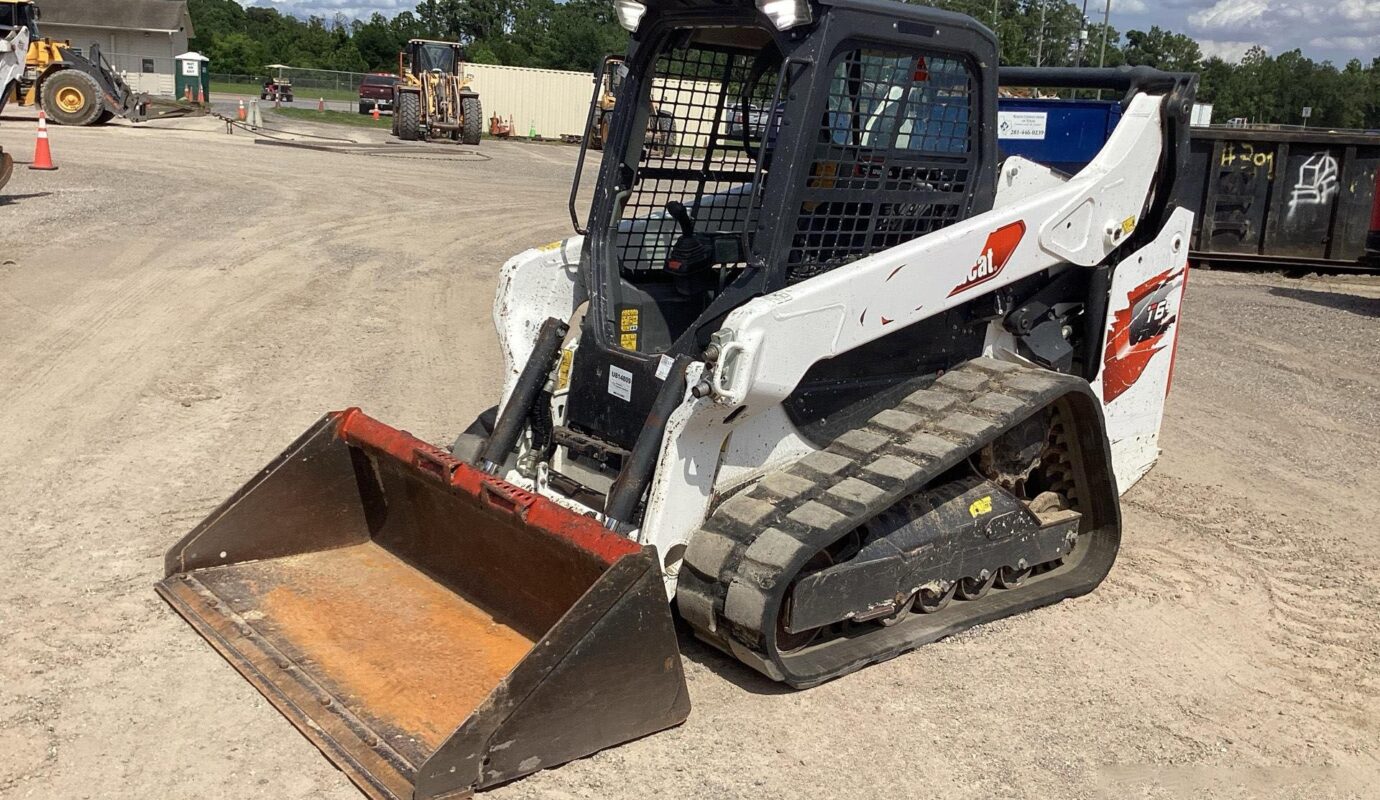 $14,500 – 2021 Bobcat T64 Compact Track Loader