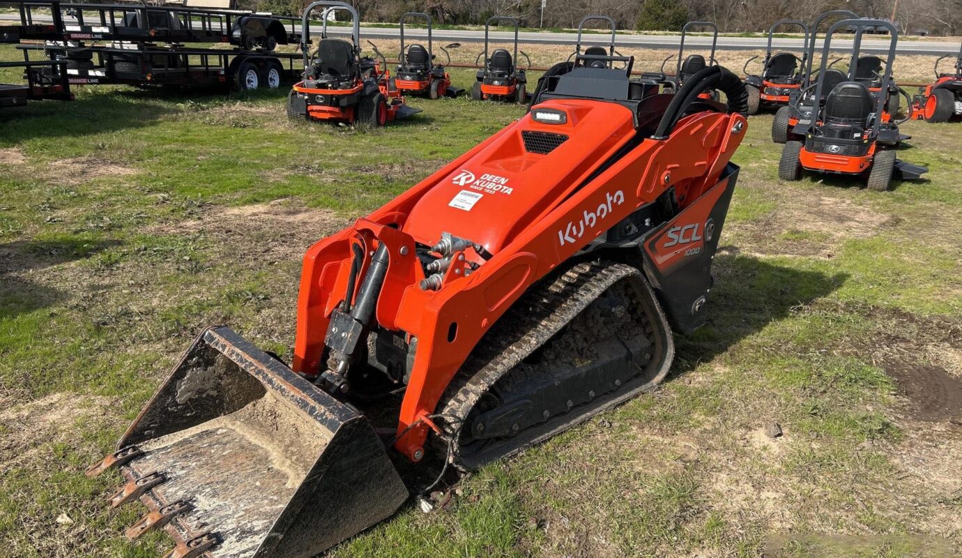 $12,000 – 2024 Kubota SCL1000 Compact Track Loader