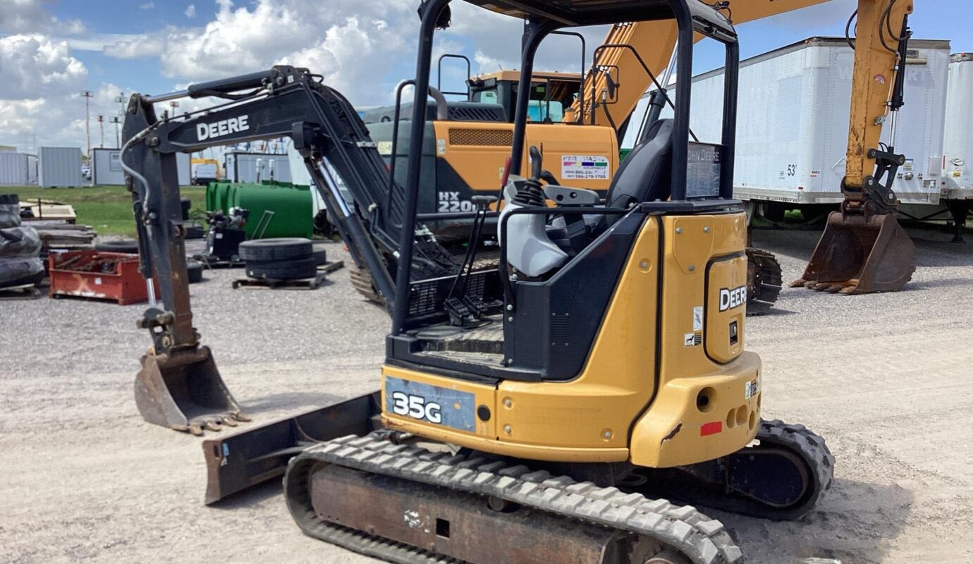 $13,300 – 2020 John Deere 35G Mini Excavator