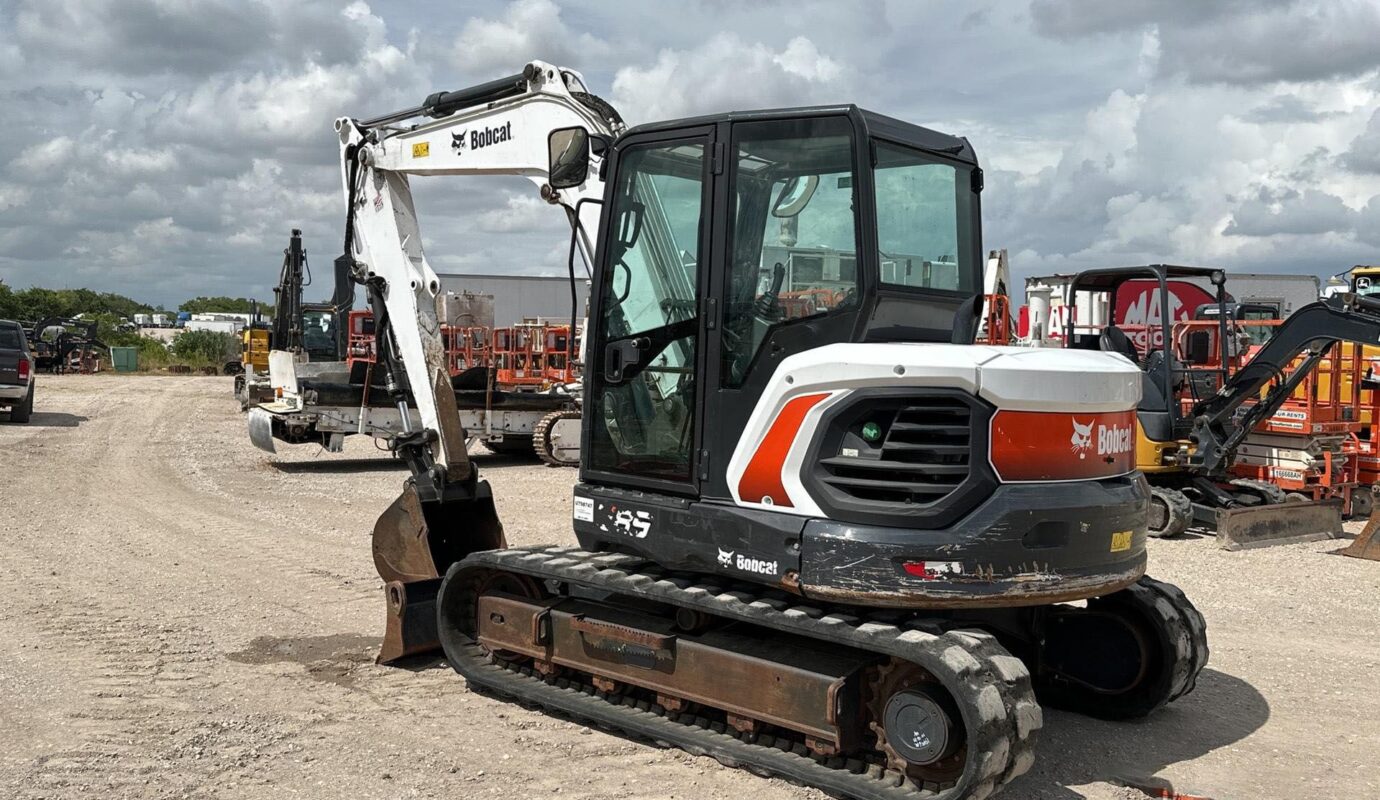 $21,000 – 2020 Bobcat E85 Mini Excavator