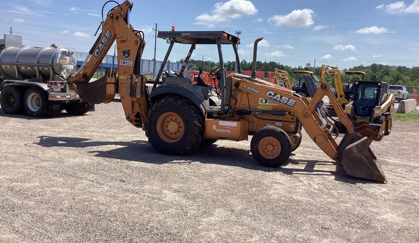 $12,500 – 2014 Case 580N SPEC-1 4×2 Backhoe Loader