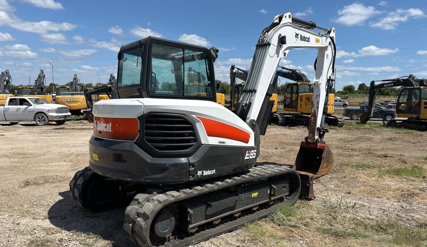 $29,000 – 2021 Bobcat E85 Mini Excavator