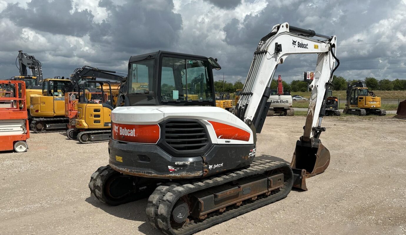 $21,000 – 2020 Bobcat E85 Mini Excavator