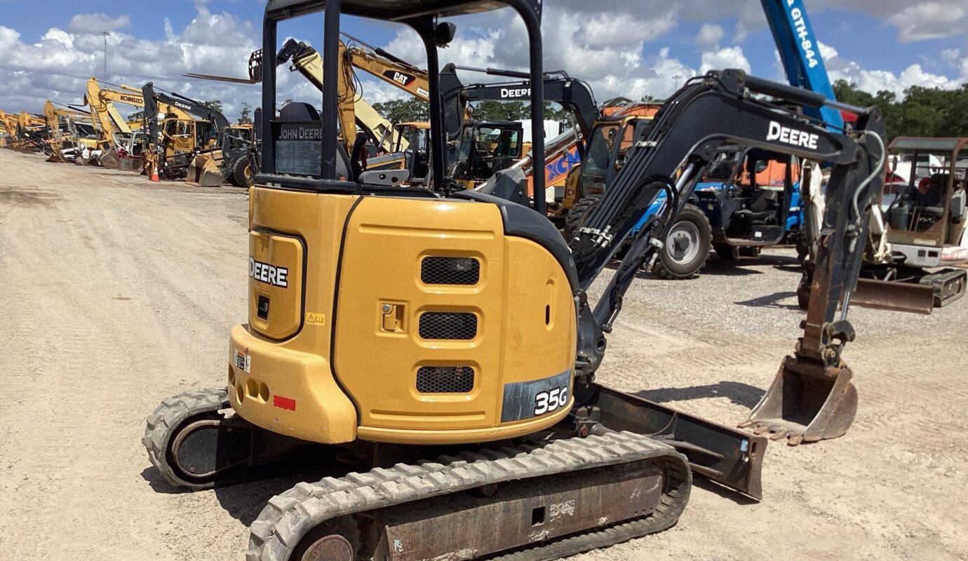 $13,300 – 2020 John Deere 35G Mini Excavator