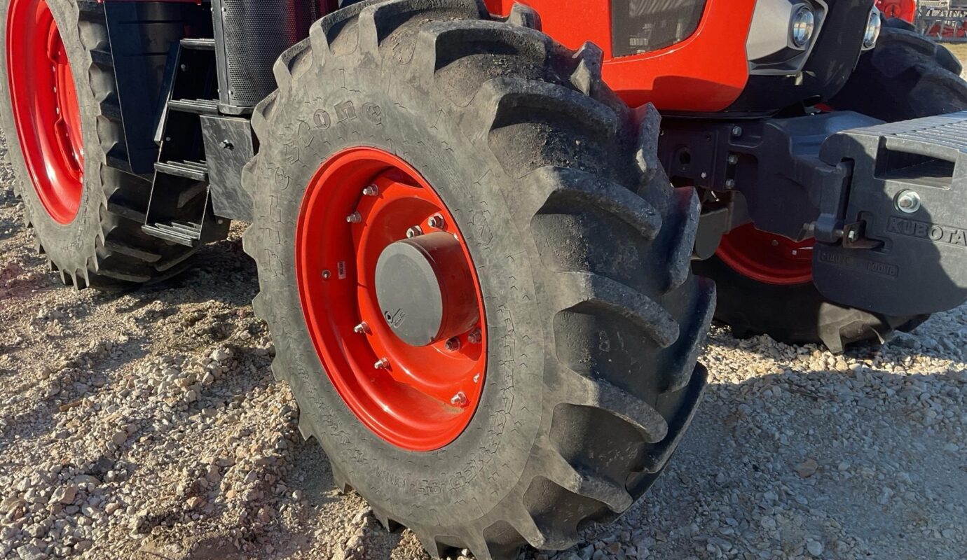 $52,000 – 2021 Kubota M7-132D 4WD Tractor