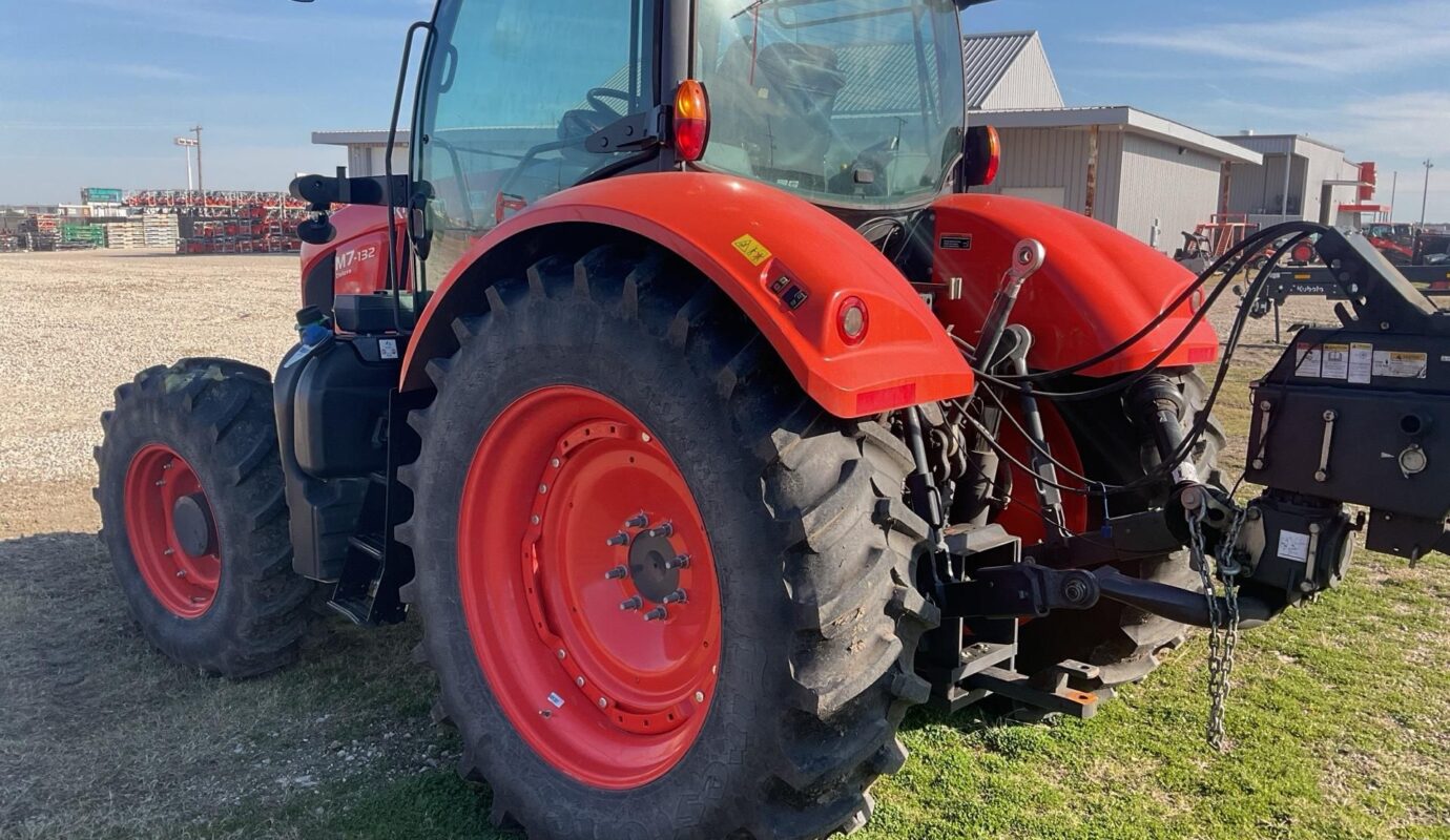 $52,000 – 2021 Kubota M7-132D 4WD Tractor